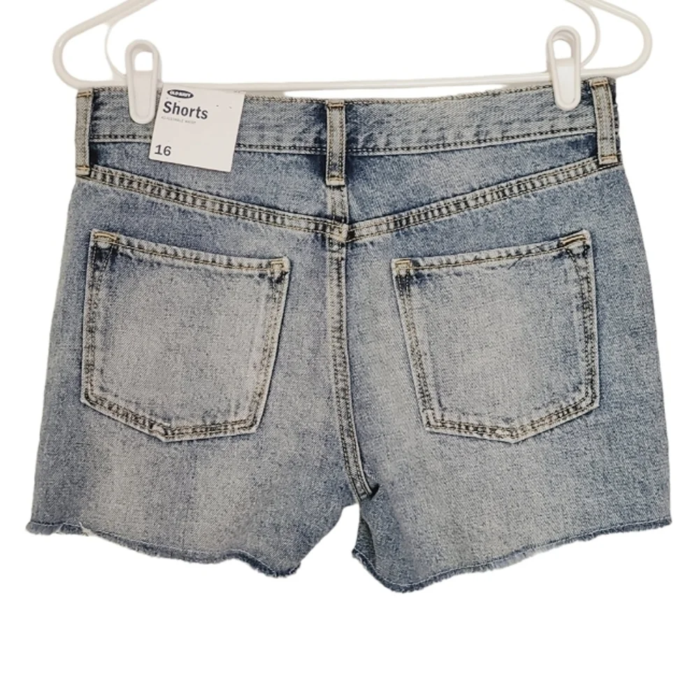 2116 * Old Navy Girls Global Trim Western Feather Denim Shorts Size 16 NWT